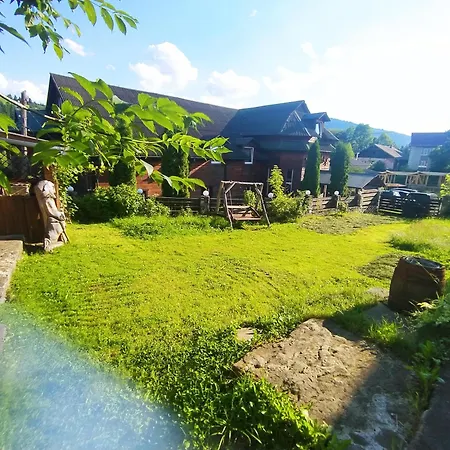 Starovitska Hata - Ethno-cottage * Verkhovyna