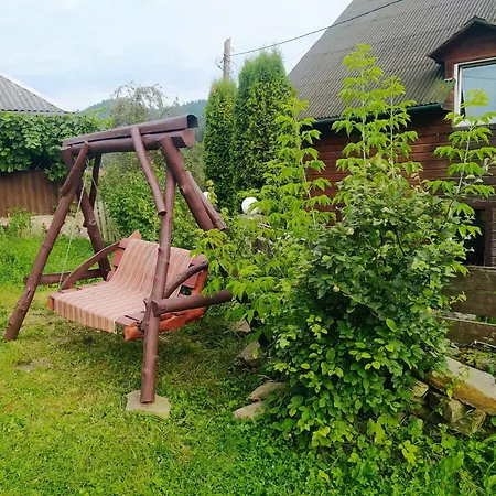 Lodge Starovitska Hata - Ethno-cottage & Veranda - Verkhovyna