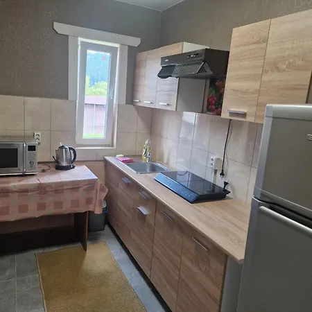 Starovitska Hata - Ethno-cottage & Veranda - Lodge Verkhovyna