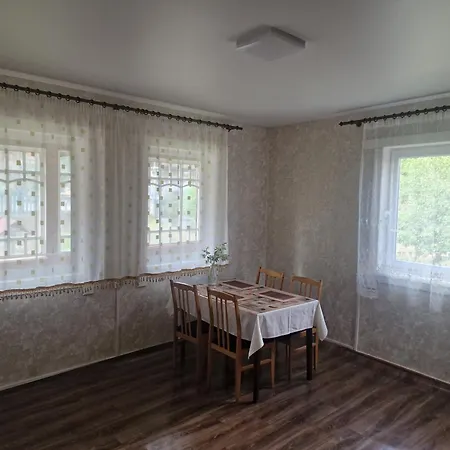 Starovitska Hata - Ethno-cottage & Veranda -